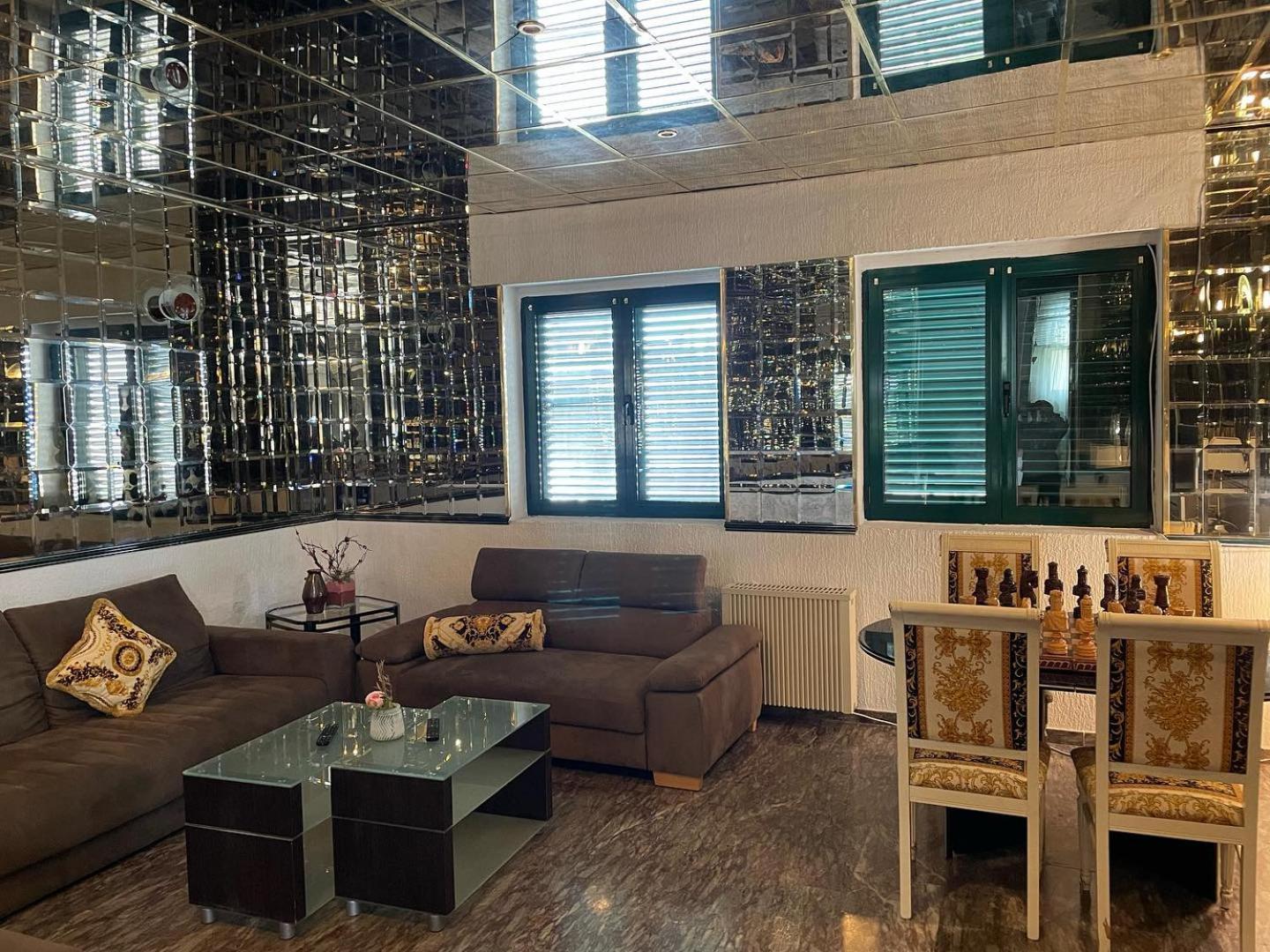 Hotel Marco Polo سلاتين المظهر الخارجي الصورة